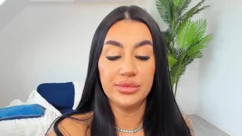 Deea online show from June 22, 2:13 pm