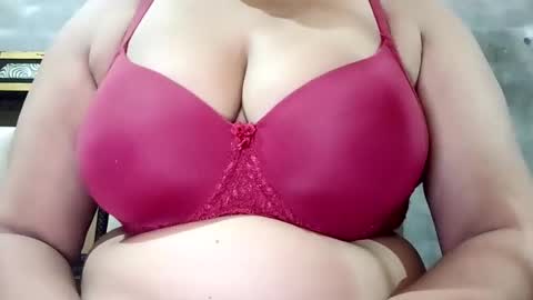 deepika_92 online show from March 6, 4:19 am