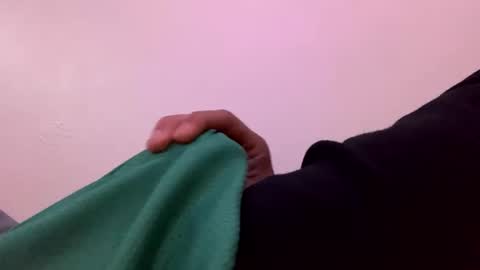 Dee online show from October 2, 5:50 am