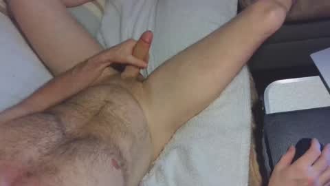 deeplyhydrates online show from December 11, 10:38 pm