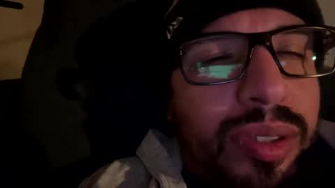deepthroatberto89 online show from December 2, 2:24 am