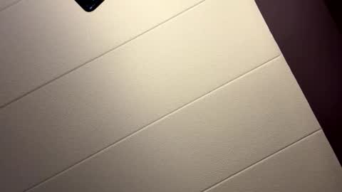 deepthroatqueen33 online show from January 6, 8:46 pm