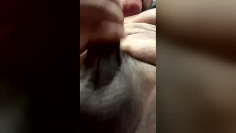 deethebarber25 online show from June 4, 7:47 am
