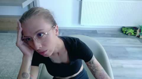 Di online show from July 21, 10:39 am