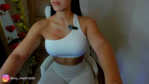 deisymadrid online show from June 23, 10:49 pm