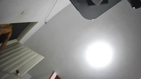 deividellobo online show from February 21, 5:13 am