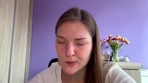 Mila online show from March 11, 8:28 am