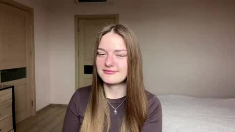 Mila online show from May 1, 11:48 am