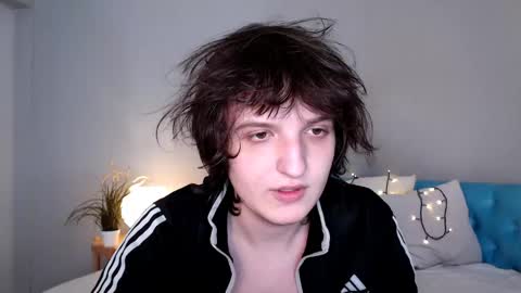 Alex online show from April 28, 3:05 pm
