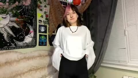 Alisa online show from April 30, 9:08 pm