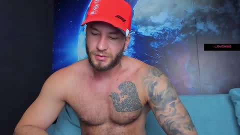 Delessandro online show from May 1, 11:32 pm