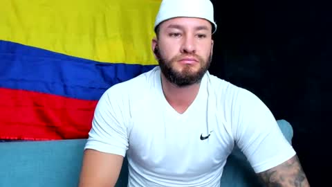 Delessandro online show from June 20, 12:17 am