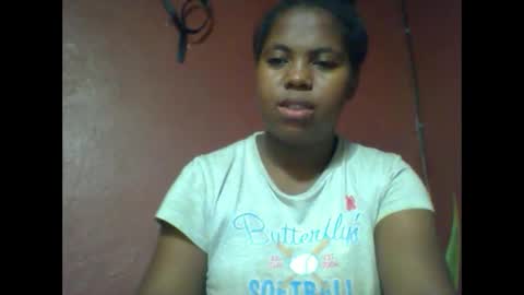 Snapshot of deliah712909 chatting on February 19, 6:33 am deliah712909 online show from February 19, 6:33 am
