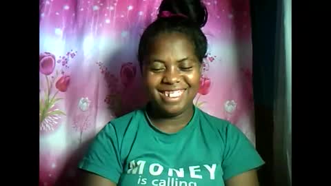 Snapshot of deliah712909 chatting on February 8, 8:09 am deliah712909 online show from February 8, 8:09 am