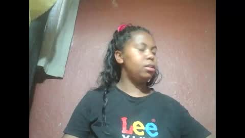 Snapshot of deliah712909 chatting on March 1, 9:51 am deliah712909 online show from March 1, 9:51 am