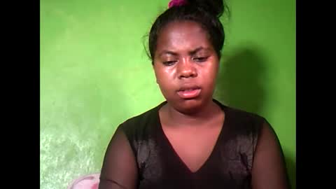 Snapshot of deliah712909 chatting on February 6, 12:04 pm deliah712909 online show from February 6, 12:04 pm