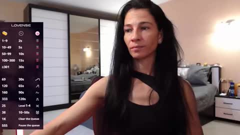 Nicole online show from May 12, 8:34 am