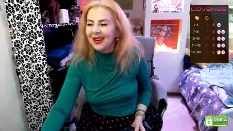 Delicacat online show from September 25, 8:05 pm