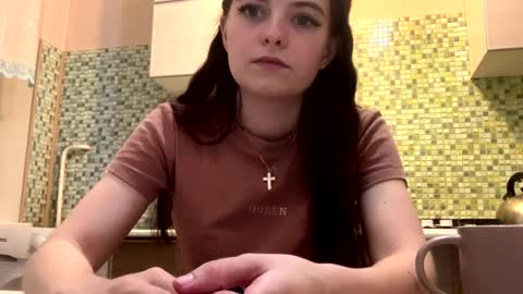 Kiki online show from April 1, 1:28 am