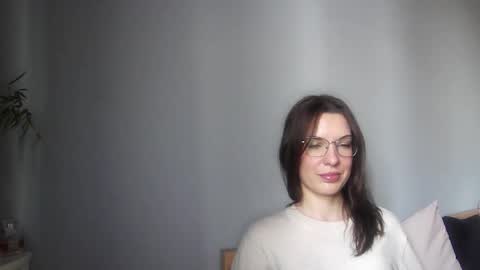 Snapshot of delightaurora chatting on January 20, 10:40 am Aurora online show from January 20, 10:40 am