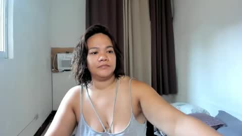 delightfulcurvy online show from July 8, 1:42 am