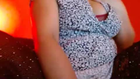 Snapshot of delphine_x chatting on March 2, 7:12 pm Delphine online show from March 2, 7:12 pm