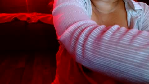 Delphine online show from July 28, 8:52 pm