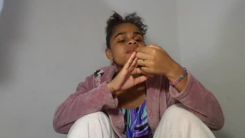 delphine online show from July 28, 8:12 pm