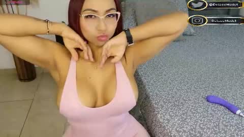  Delsee   online show from July 10, 8:24 pm
