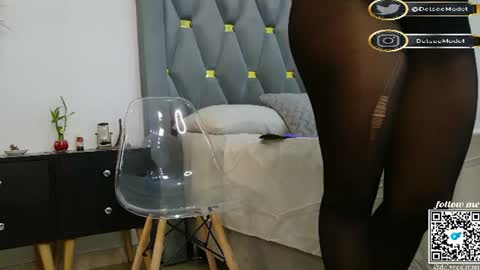  Delsee   online show from July 27, 8:06 pm