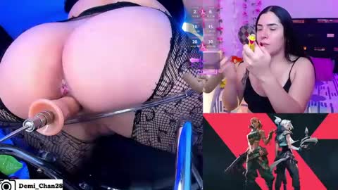 demiii online show from August 4, 12:06 am