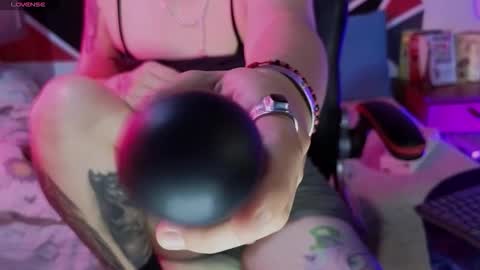 DEMI online show from February 18, 7:46 pm