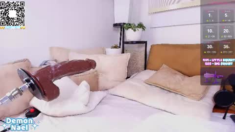 Juan  Gabriel Independent Models 3 online show from June 25, 2:08 am
