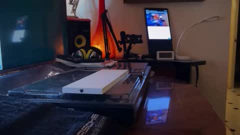 Demonomad online show from March 22, 9:52 pm