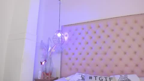 denisse_logan online show from April 27, 3:15 am