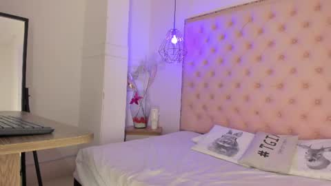 denisse_logan online show from July 2, 3:15 am