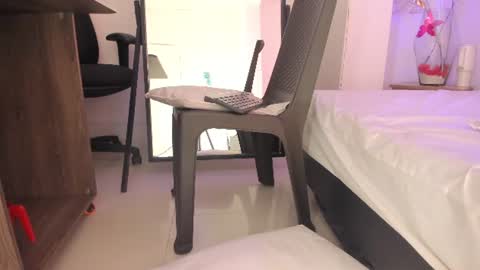 denisse_logan online show from July 26, 3:59 am
