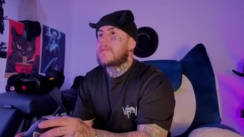 Oliver online show from February 1, 2:19 am