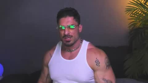 dennis_cox_ online show from December 3, 8:04 am