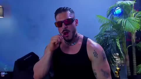 dennis_cox_ online show from July 18, 3:08 am
