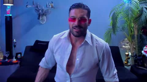 dennis_cox_ online show from May 30, 6:34 am