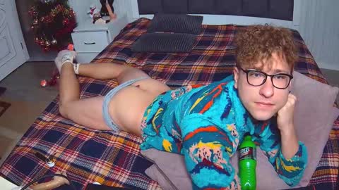 Dennis online show from January 7, 5:51 pm