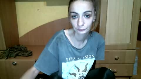 DennisXCarol online show from December 21, 2:01 pm