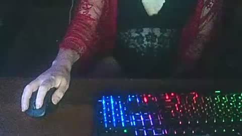 sexy l online show from October 10, 5:24 am