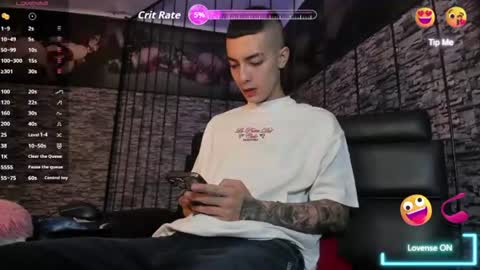 Dereck Boy online show from July 1, 3:04 am