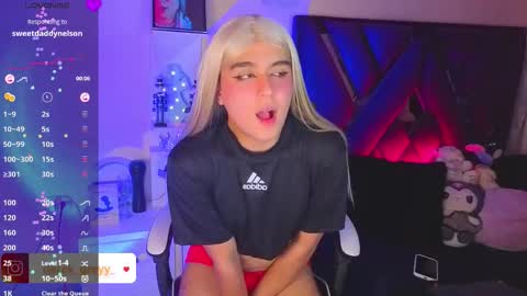 derek grey online show from November 18, 11:26 pm