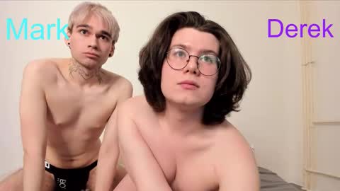 Derek online show from February 12, 3:26 pm