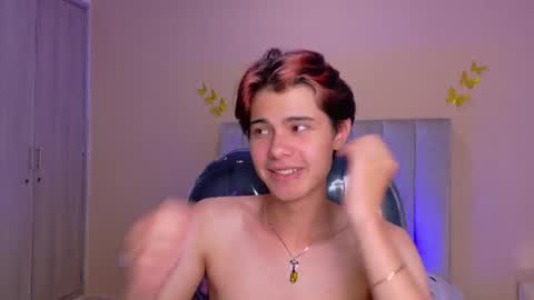 derek_sinn online show from July 8, 7:34 am
