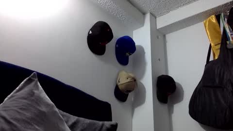 Derek smiith online show from March 8, 2:26 am