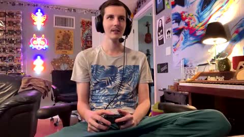 derekdings online show from September 29, 6:40 pm